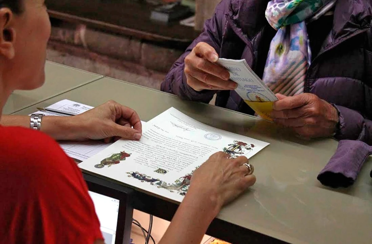 QUE ES LA COMPOSTELA Y COMO CONSEGUIRLA