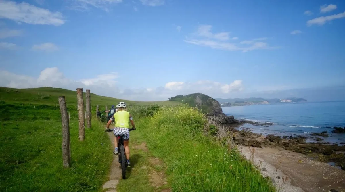 CAMINO DEL NORTE EN BICICLETA (RIBADEO- SANTIAGO) 